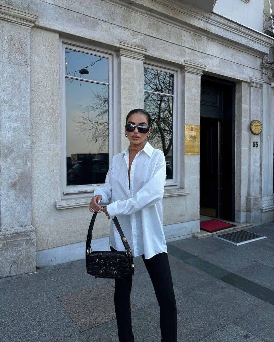 White classy shirt
