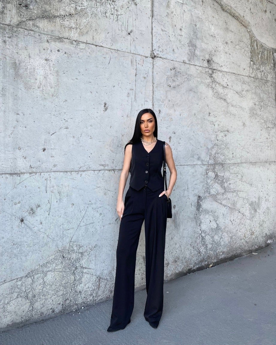 Elegant black set