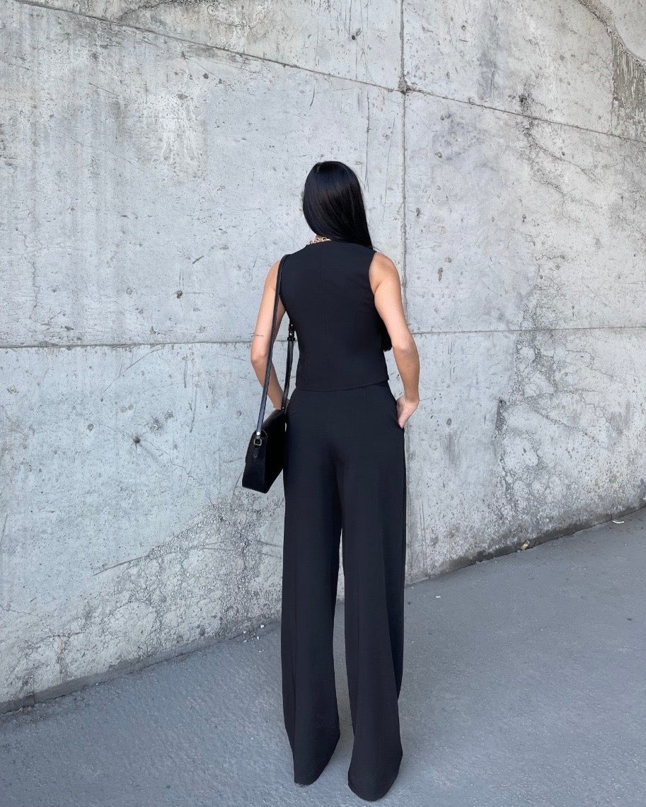 Elegant black set