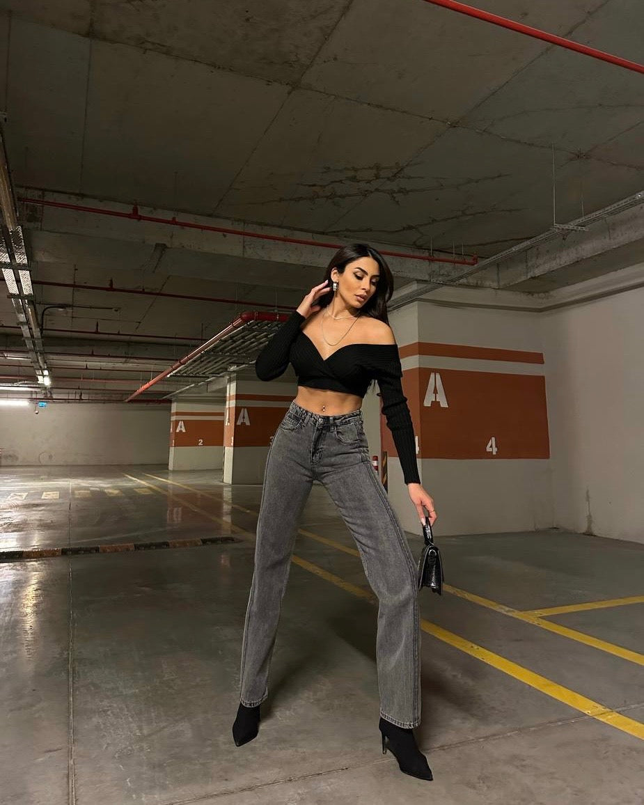 Straight-fit mid waist full length