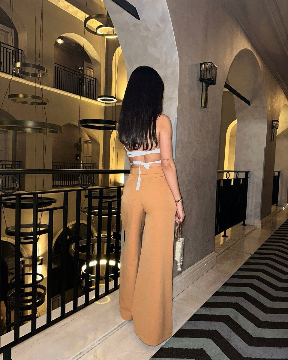 Wide leg pants