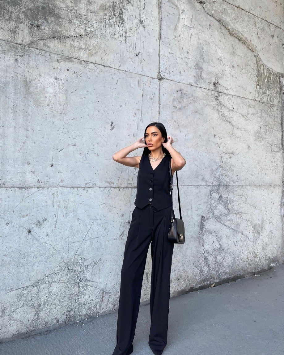 Elegant black set