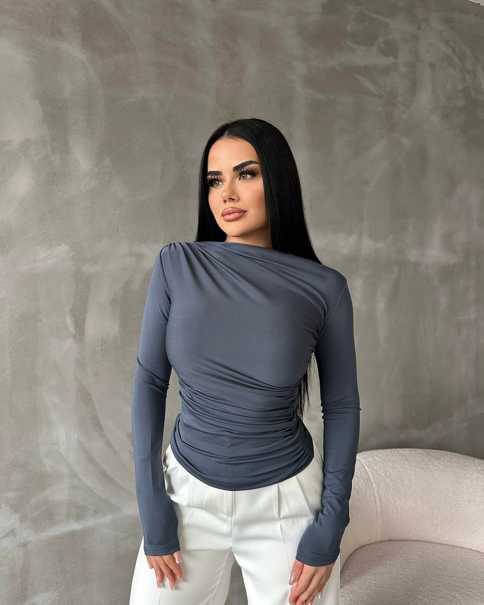 Mia’s Blouse